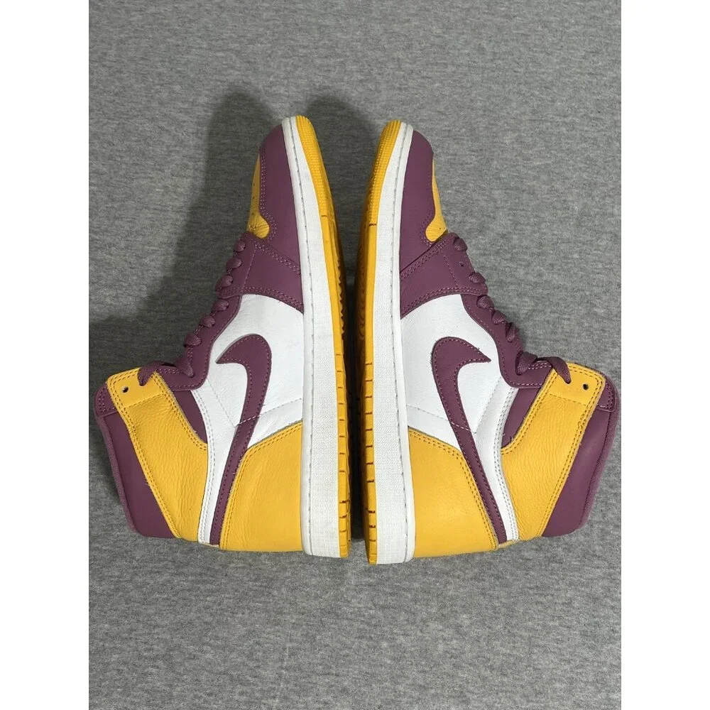 Air Jordan 1 Retro High OG Shoes Mens Size 11 Lakers 555088-706 - Picture 12 of 16